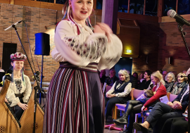 Konsert i Spjelkavik kyrkje, med Dzvinha fra Ukraina