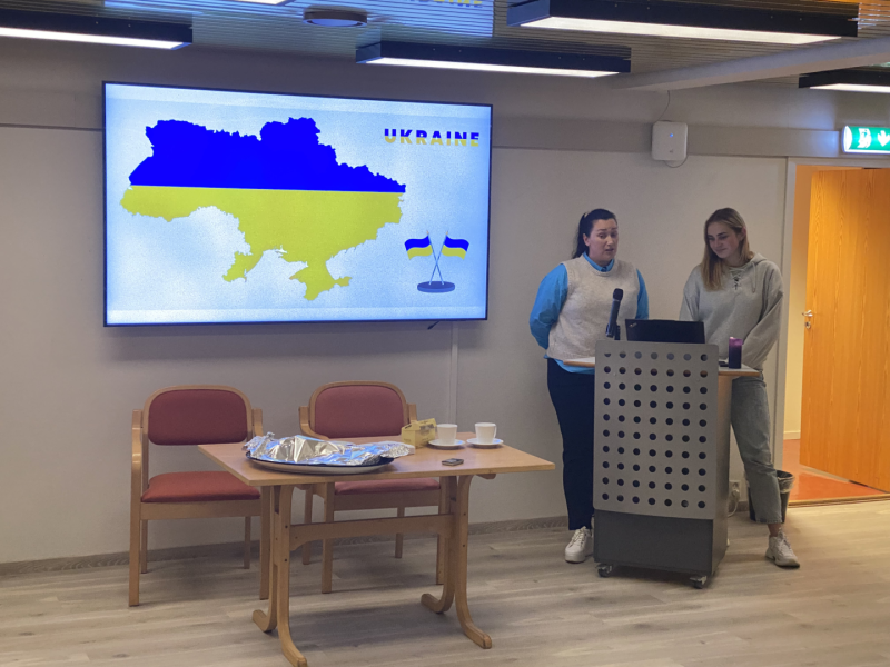 Referat fra medlemsmøte 25 okt med besøk av Ukrainske flyktninger